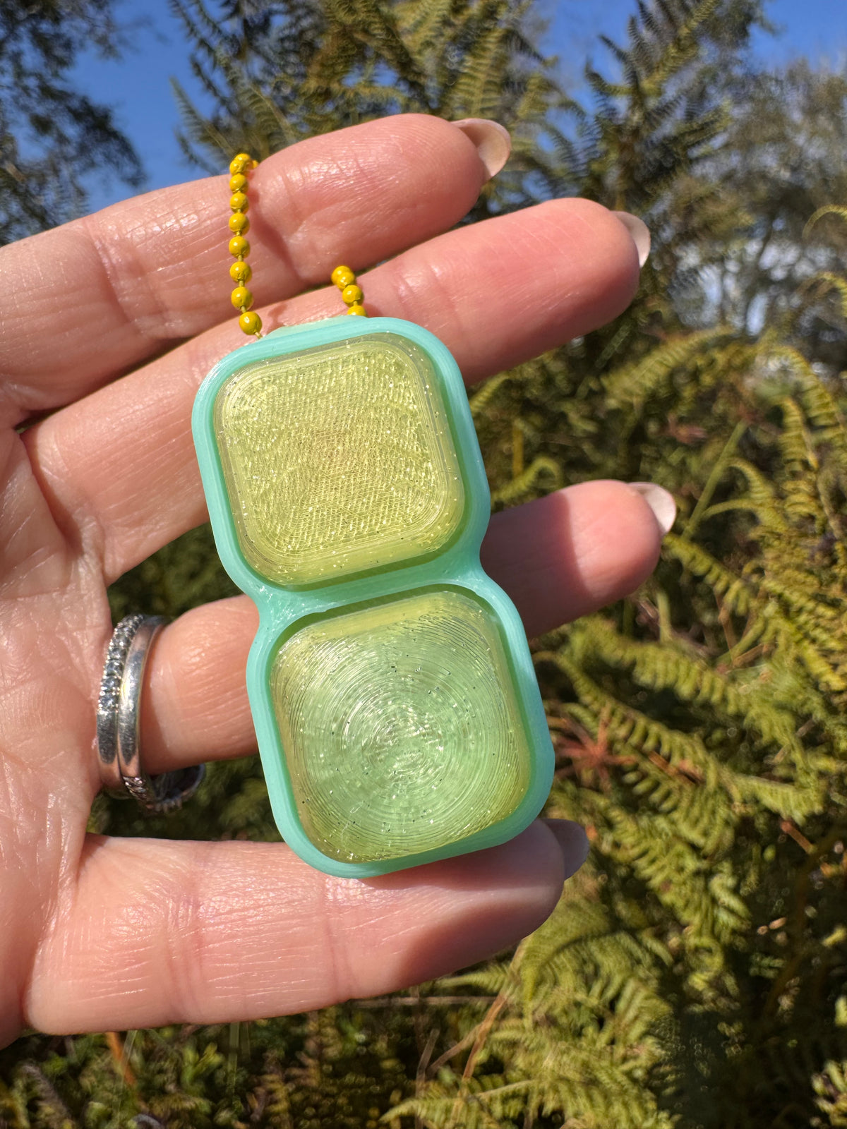 Fidget Texture Clicker Keychains